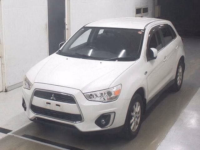 MITSUBISHI RVR