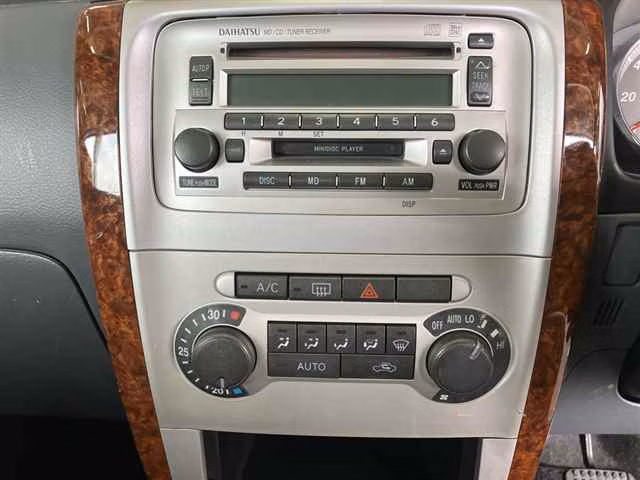 DAIHATSU MIRA AVY