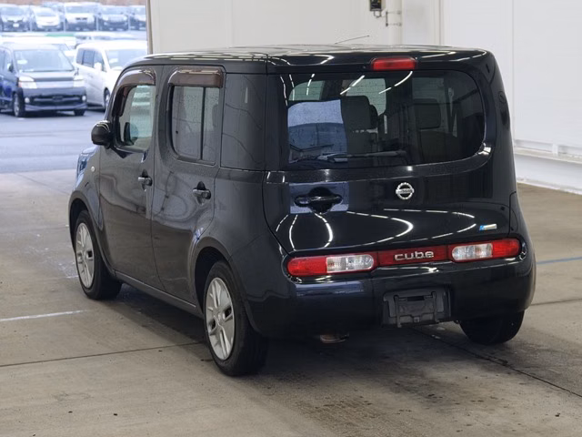 NISSAN CUBE
