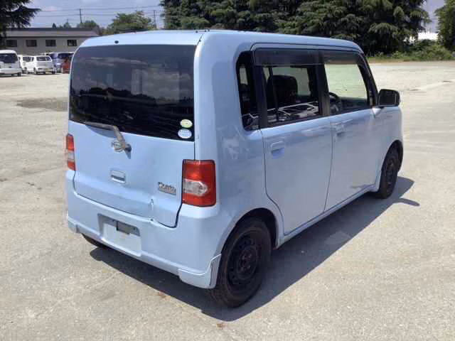 DAIHATSU MOVE CONTE