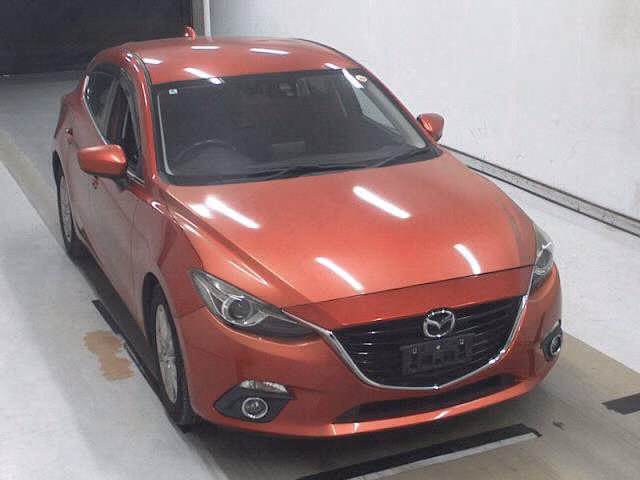 MAZDA AXELA