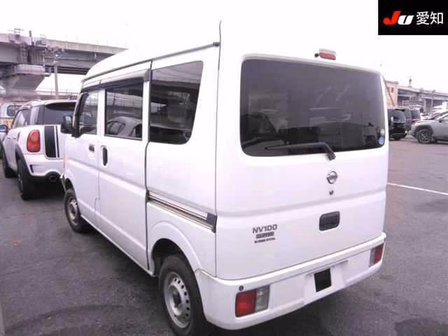 NISSAN NV100 CLIPPER