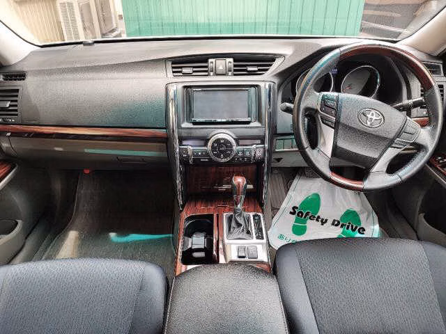TOYOTA MARK X