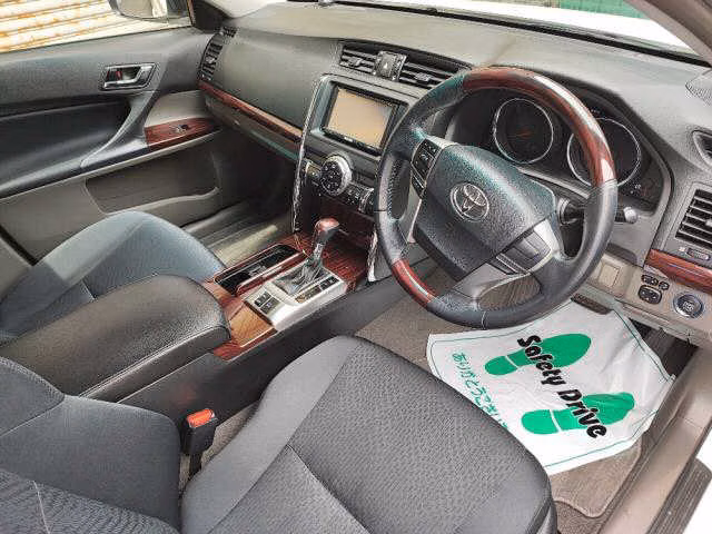 TOYOTA MARK X