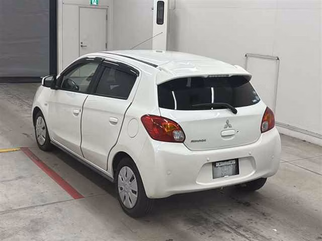 MITSUBISHI MIRAGE