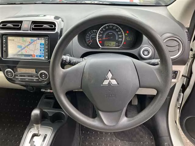 MITSUBISHI MIRAGE