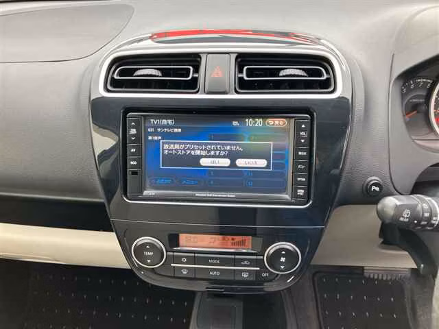 MITSUBISHI MIRAGE