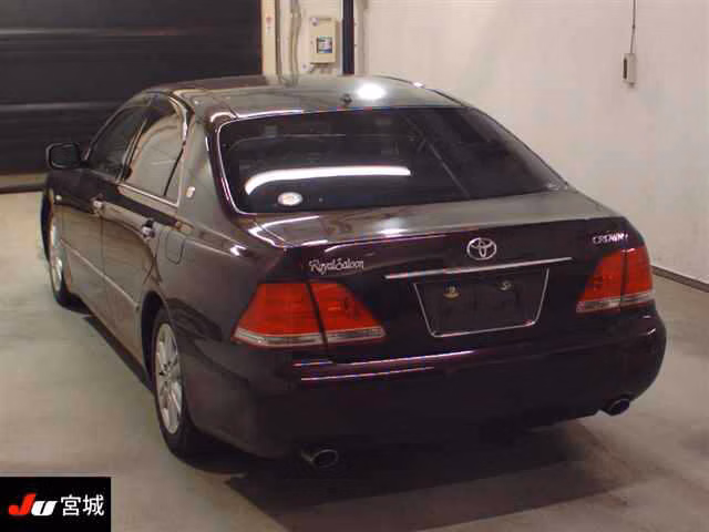 TOYOTA CROWN