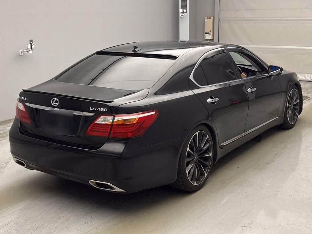 LEXUS LS460