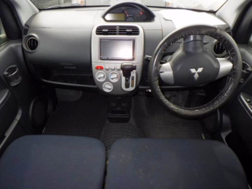 MITSUBISHI EK SPORT