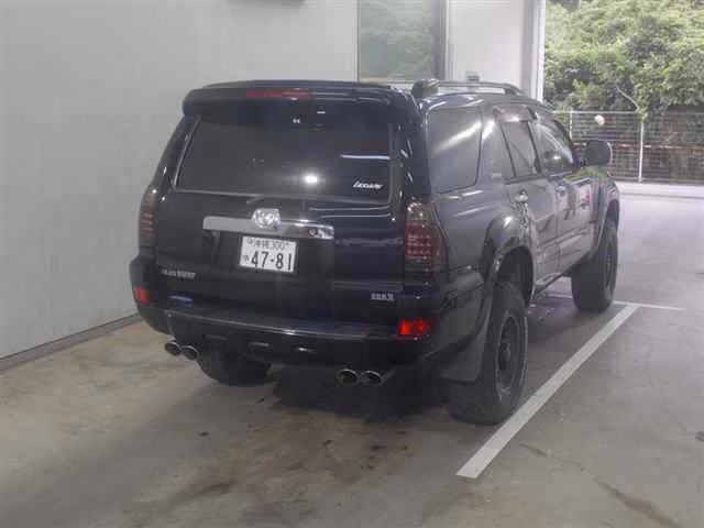 TOYOTA HILUX SURF