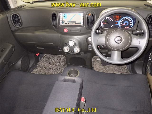 NISSAN CUBE