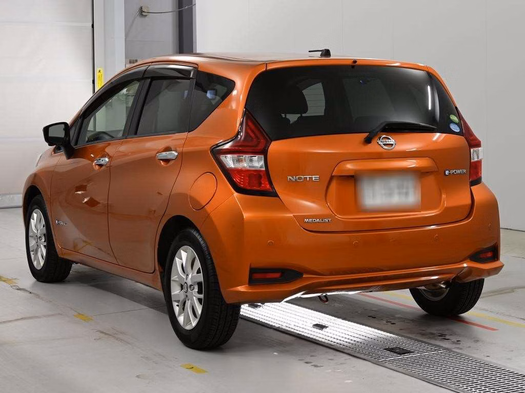 NISSAN NOTE