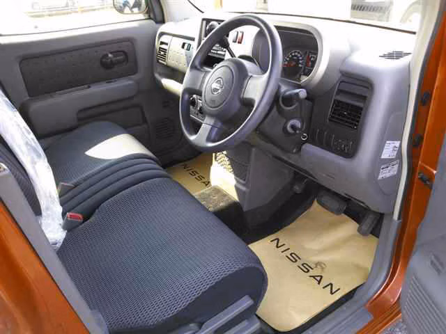 NISSAN CUBE