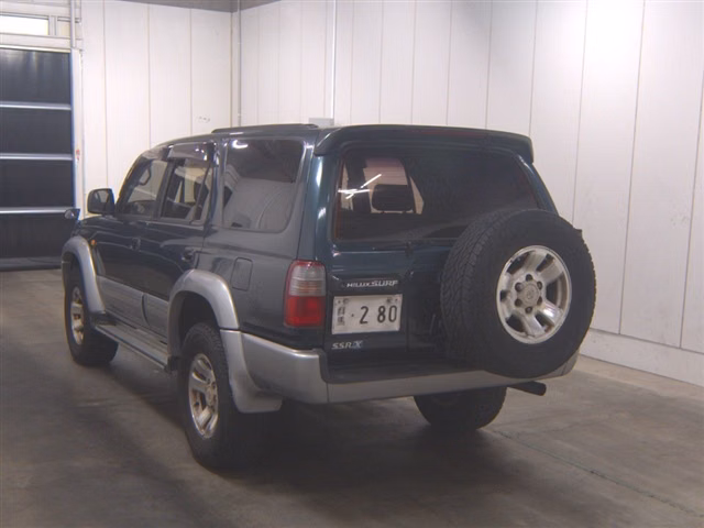 TOYOTA HILUX SURF