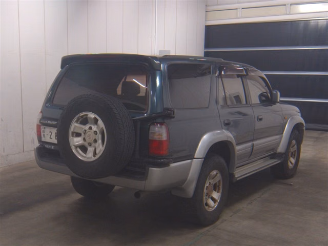 TOYOTA HILUX SURF