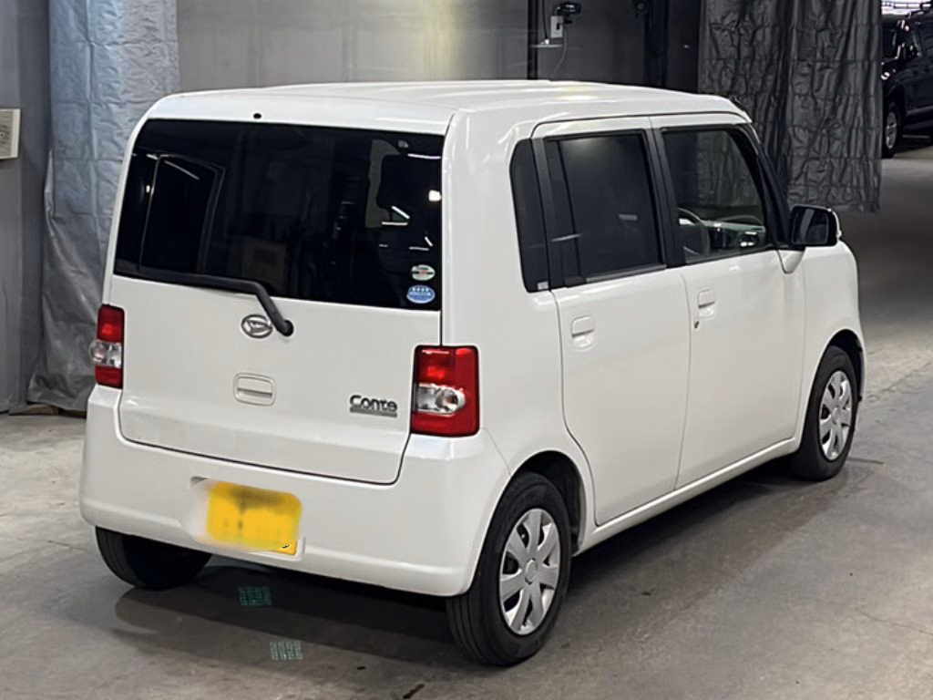 DAIHATSU MOVE CONTE