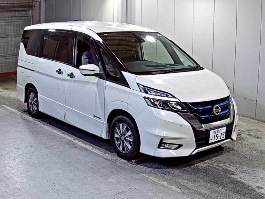 NISSAN SERENA