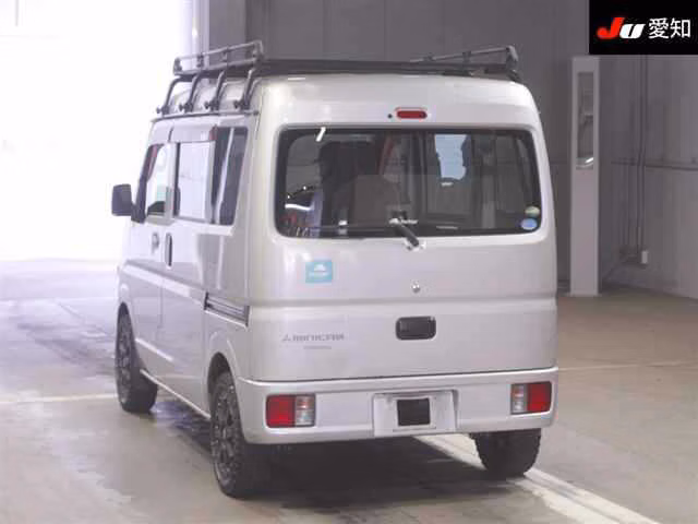 MITSUBISHI MINICAB