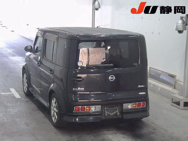 NISSAN CUBE