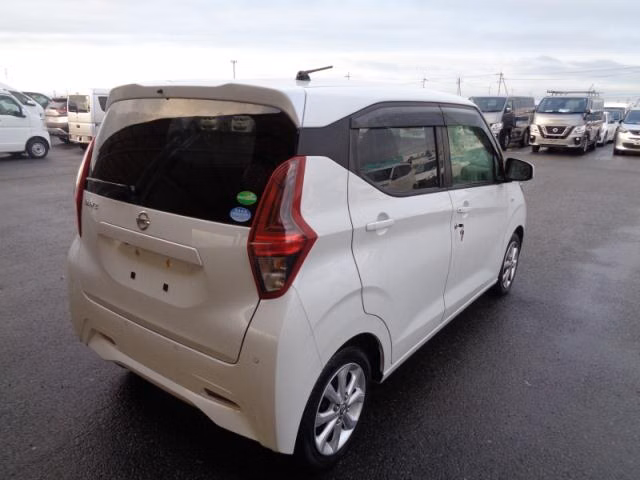 NISSAN DAYZ