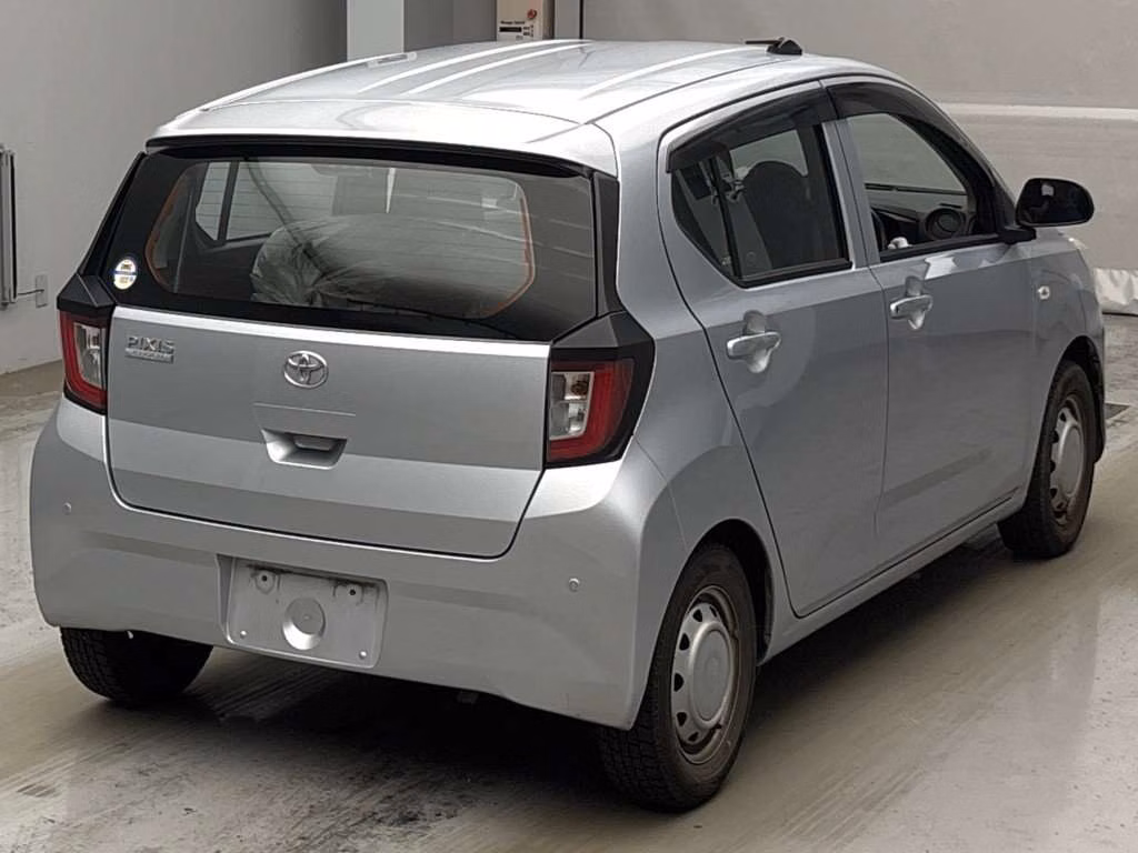TOYOTA PIXIS EPOCH