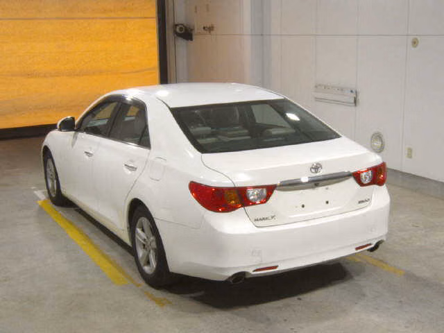 TOYOTA MARK X