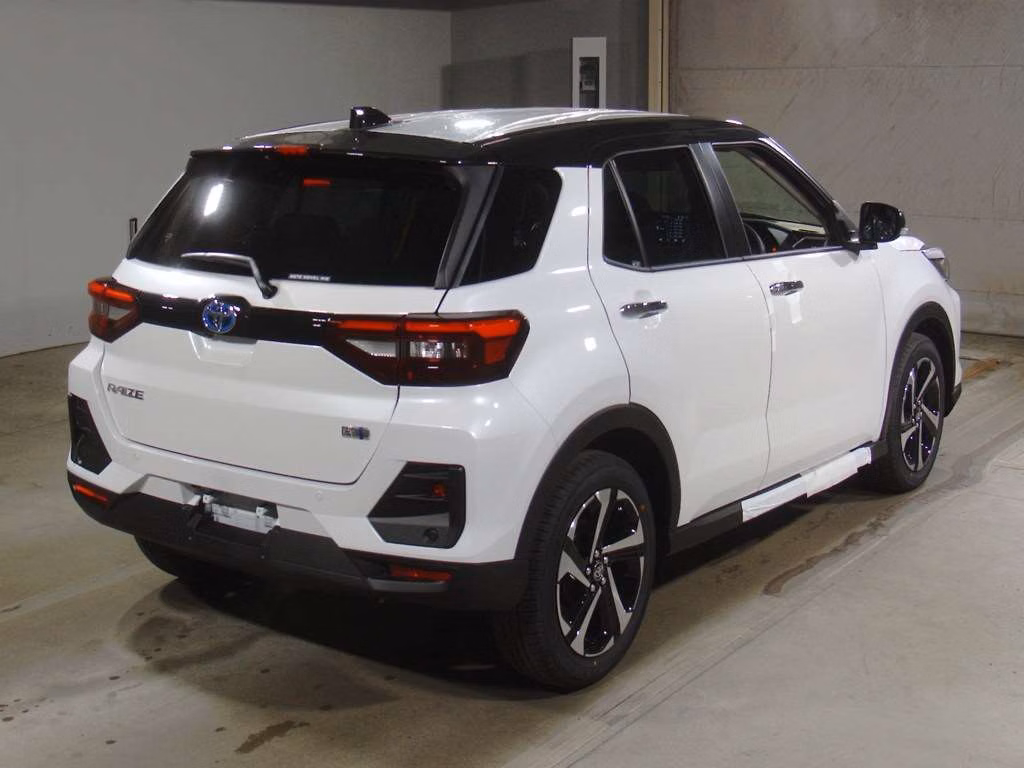 TOYOTA RAIZE