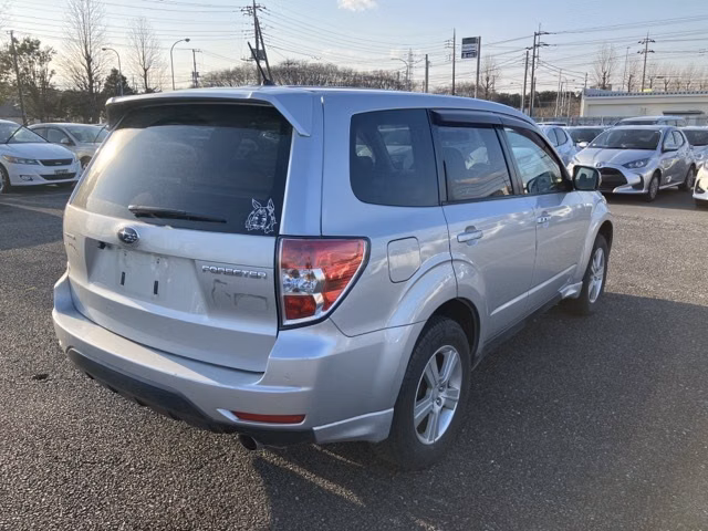 SUBARU FORESTER