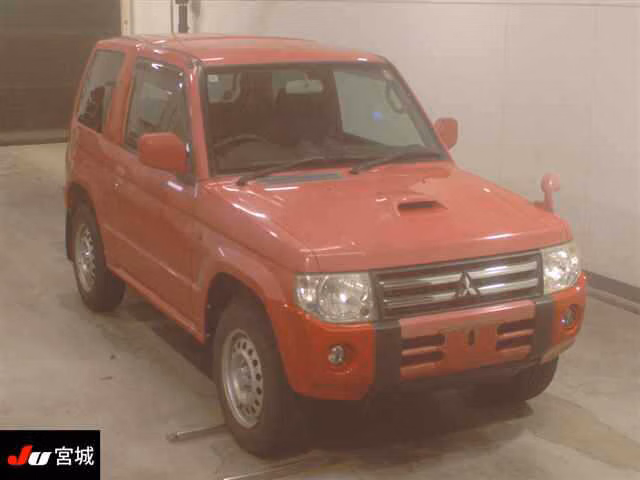 MITSUBISHI PAJERO MINI