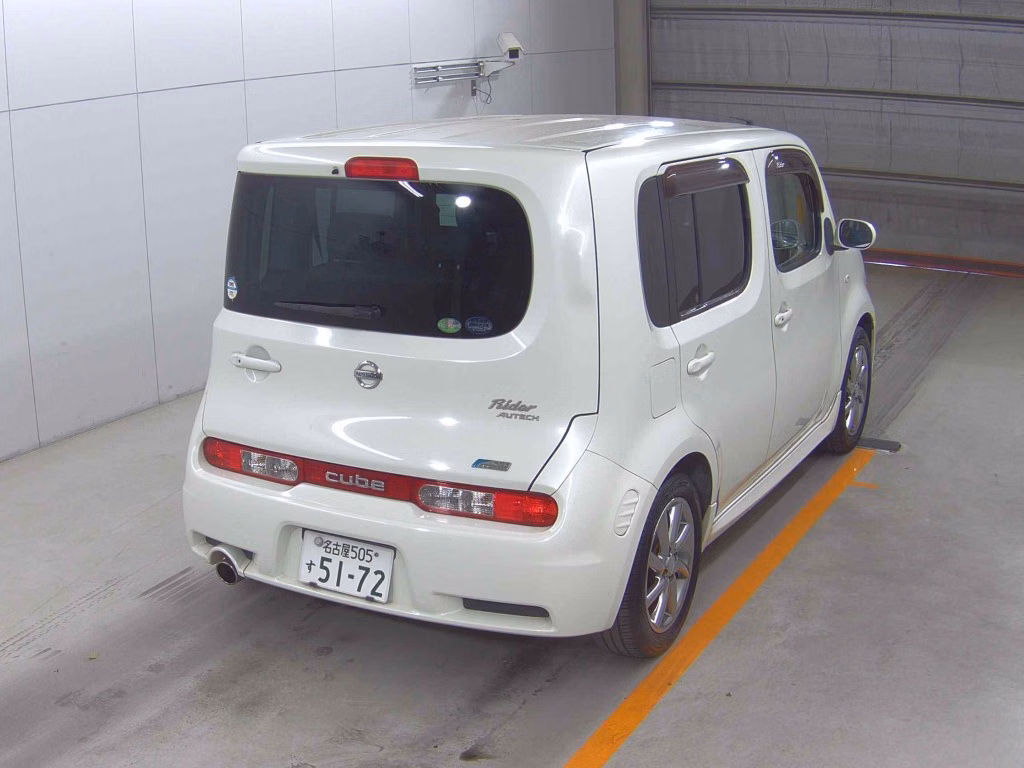 NISSAN CUBE