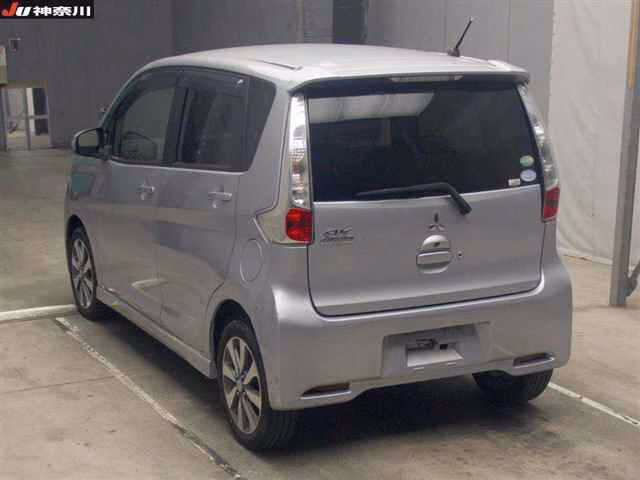 MITSUBISHI EK CUSTOM