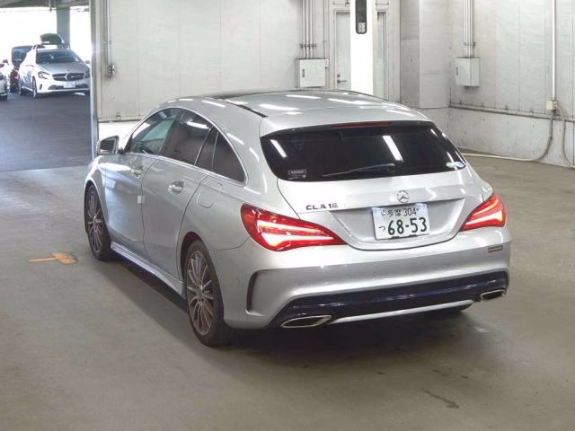 MERCEDES-BENZ CLA-CLASS