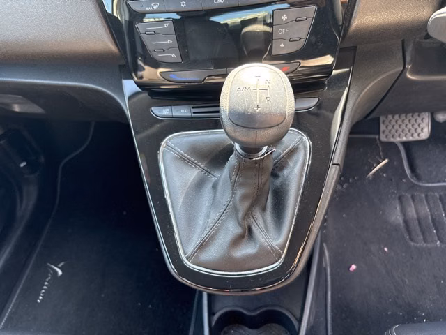 CHRYSLER YPSILON