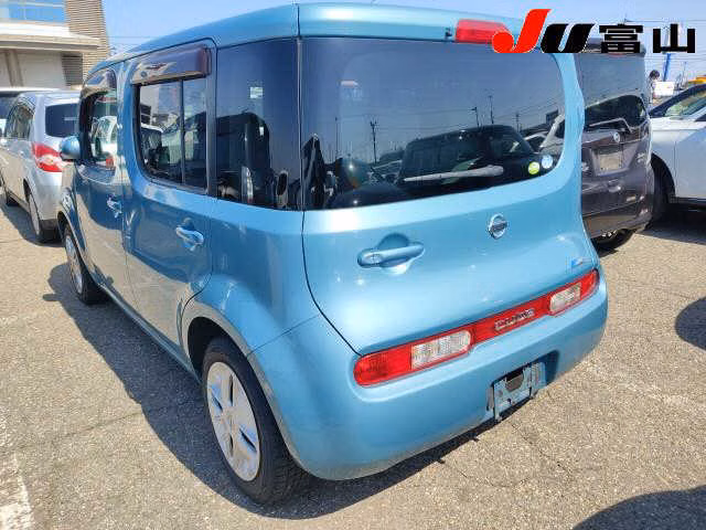 NISSAN CUBE