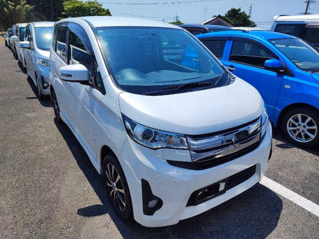 MITSUBISHI EK CUSTOM