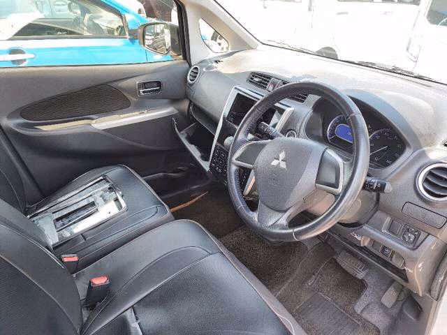 MITSUBISHI EK CUSTOM