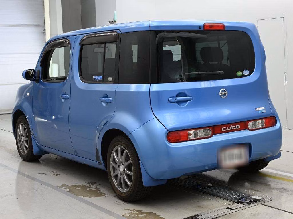 NISSAN CUBE
