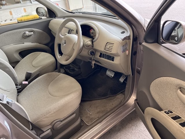 NISSAN MARCH