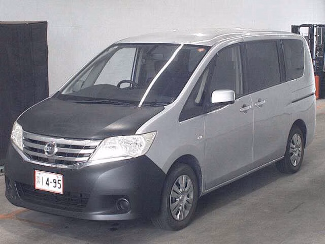 NISSAN SERENA