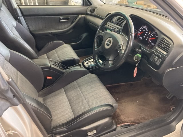 SUBARU LEGACY B4