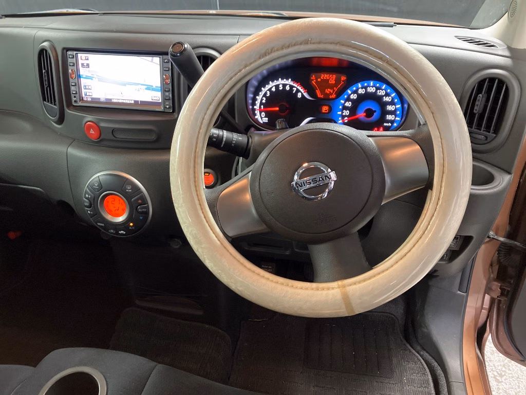 NISSAN CUBE