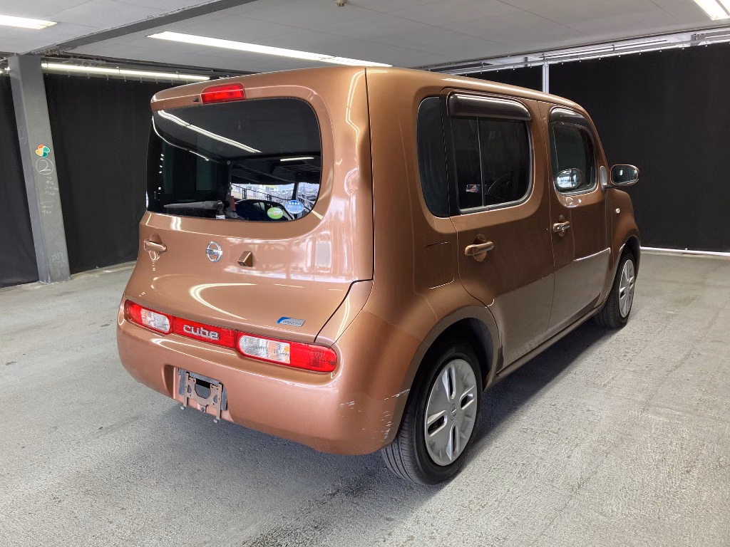 NISSAN CUBE