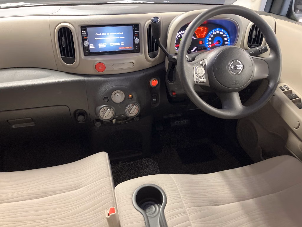 NISSAN CUBE