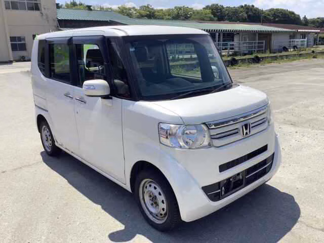 HONDA N-BOX