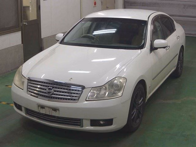 NISSAN FUGA