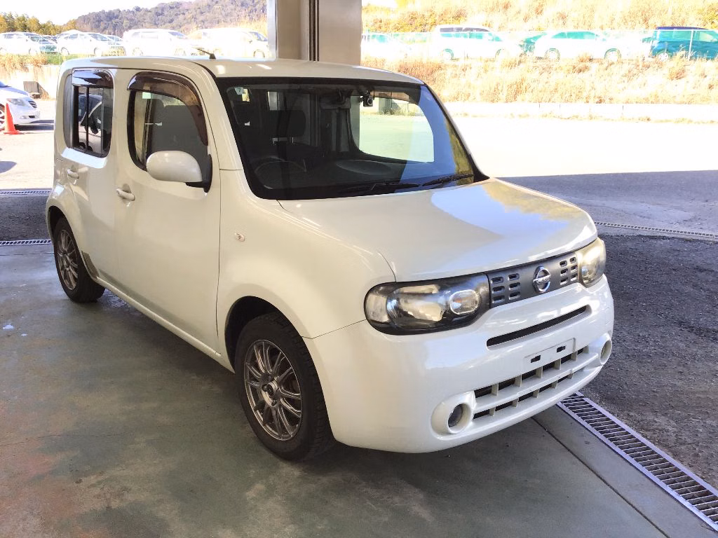 NISSAN CUBE