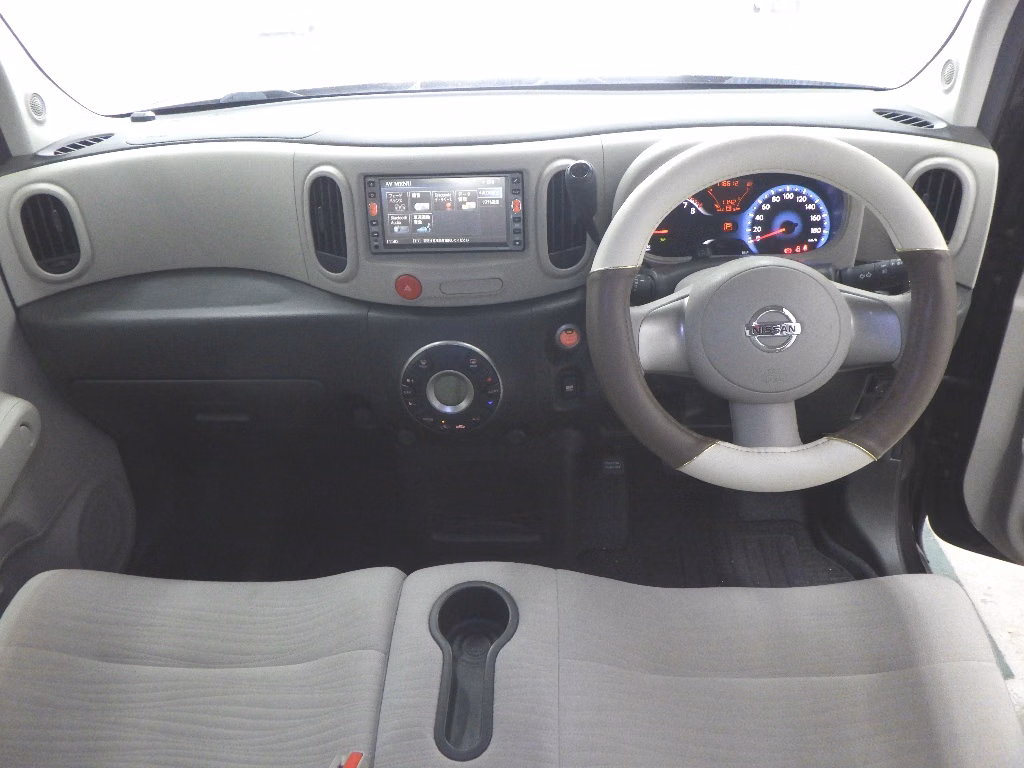 NISSAN CUBE