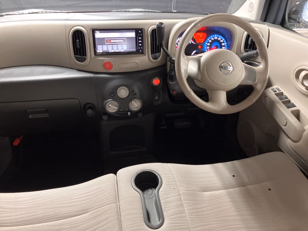 NISSAN CUBE