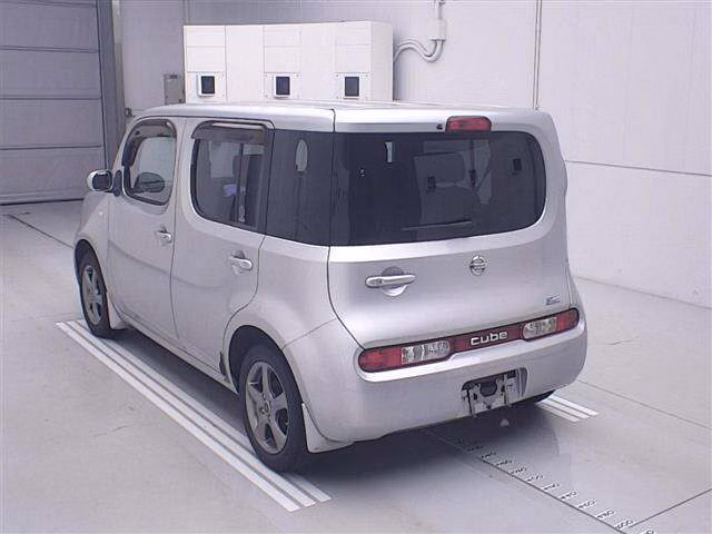 NISSAN CUBE